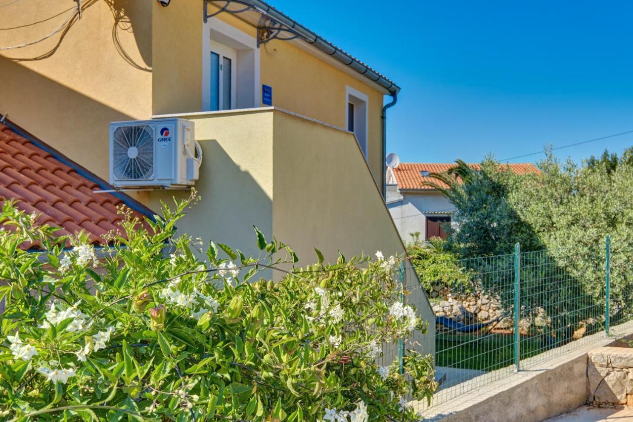Apartment Tena Veli Lošinj Exteriör bild