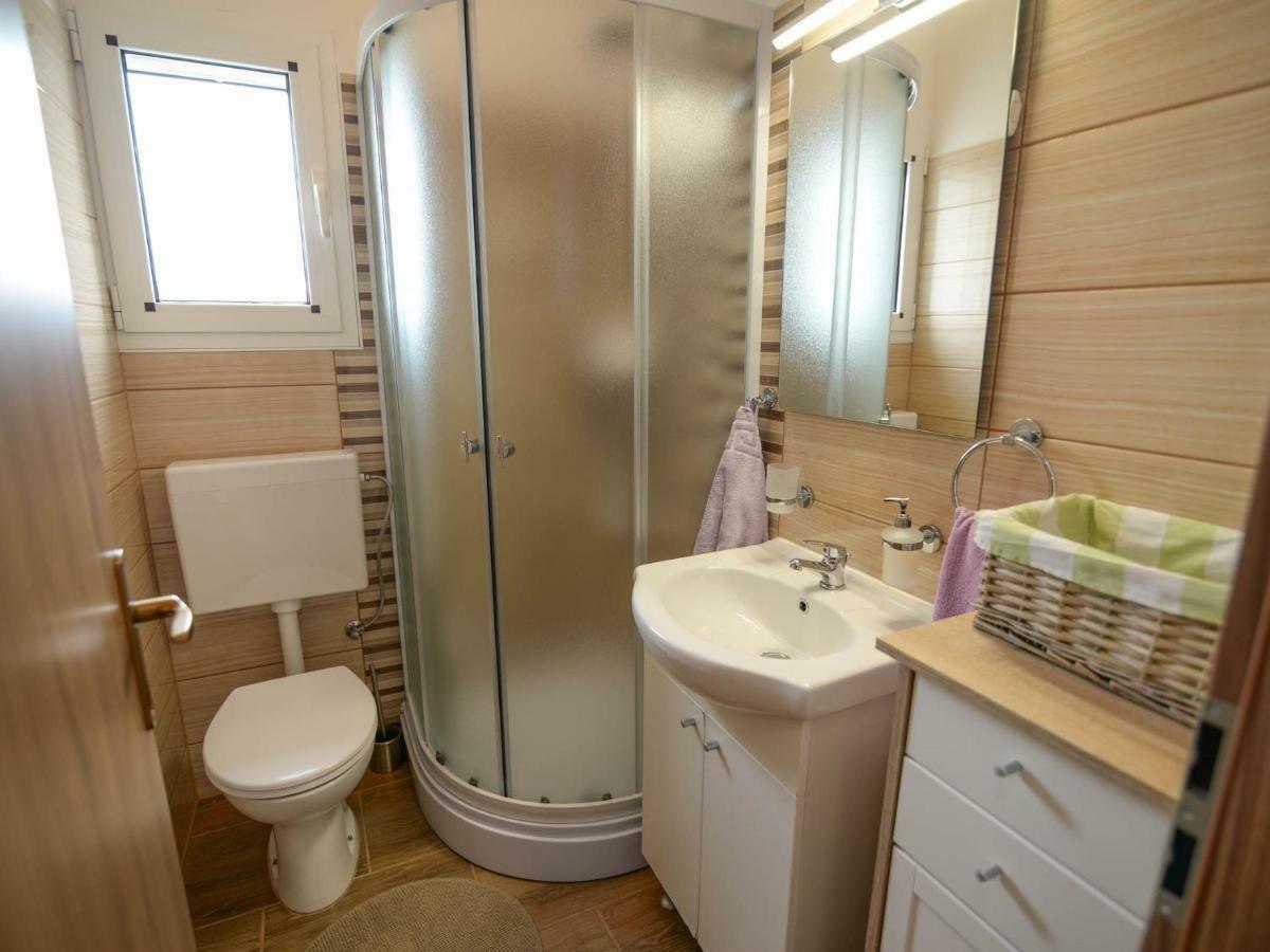 Apartment Tena Veli Lošinj Exteriör bild